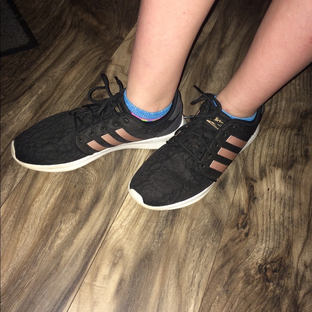 Worn just a few times and for the pic